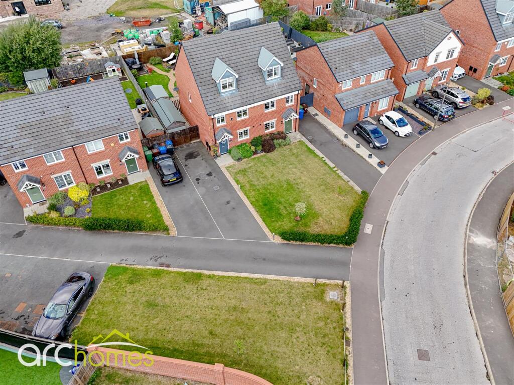 dji_fly_20250829_131854_0726_1756652829456_photo.j