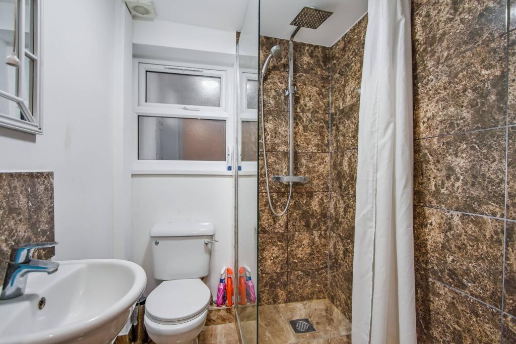 18 Morton Road, Stratford, London E15 4AN