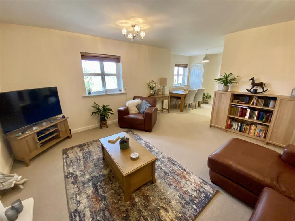 Bramleys Estate Agents - Marmaville Court - Mirfie