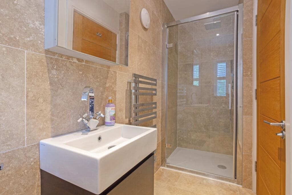 4 Cromwell Garden...