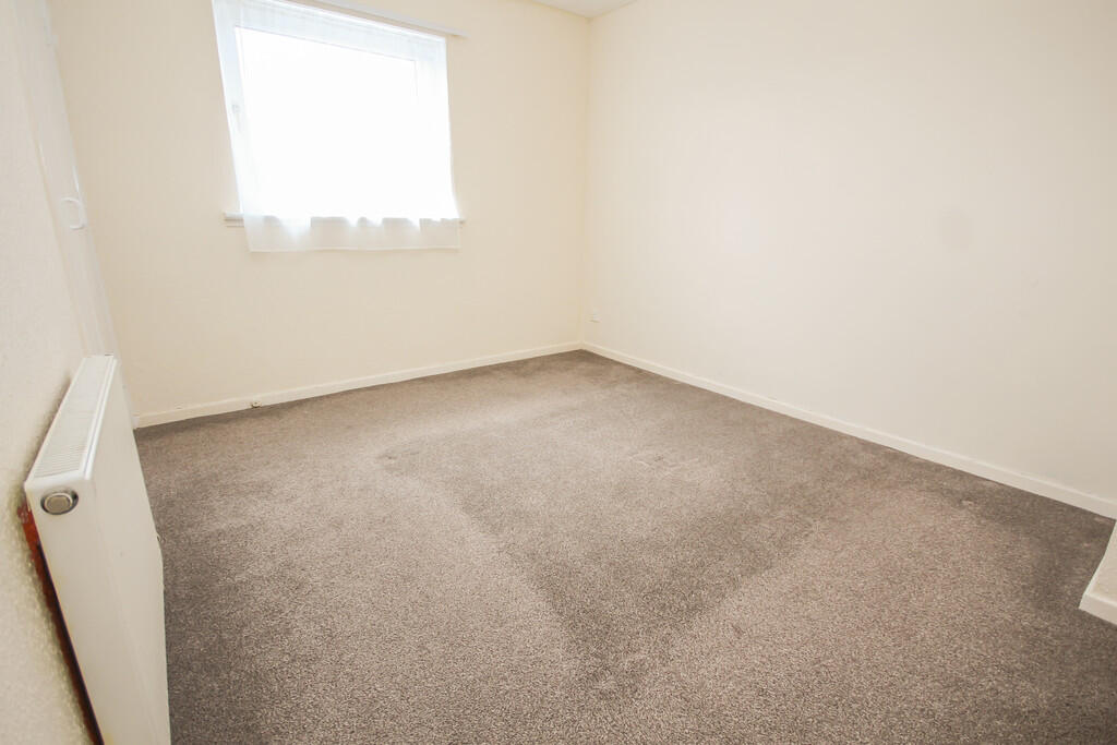 38 Quentin Rise -...