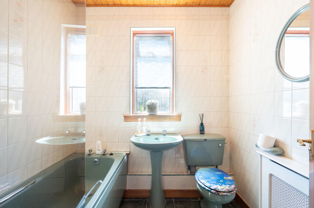 14 Polwarth Avenu...