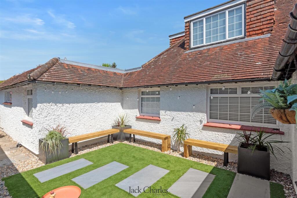 177 Hadlow Road 55.jpg