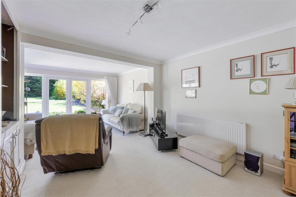 ROUNDWOOD VIEW (14 FROM 25)-15.jpg