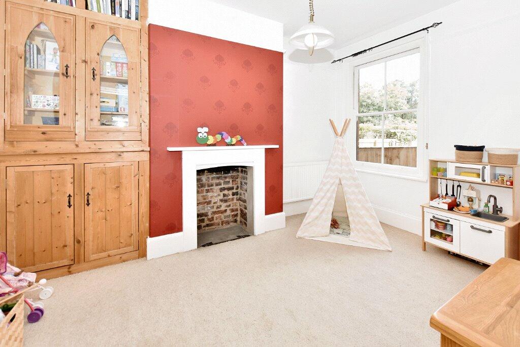 Dining Rm/Bed 5