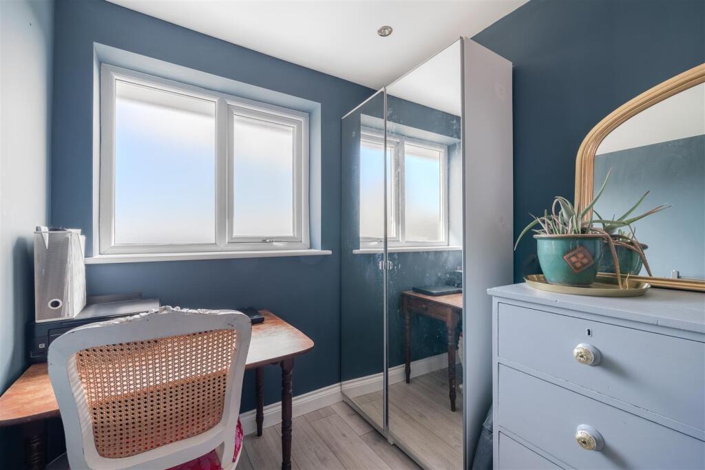 Bedroom 2.jpg