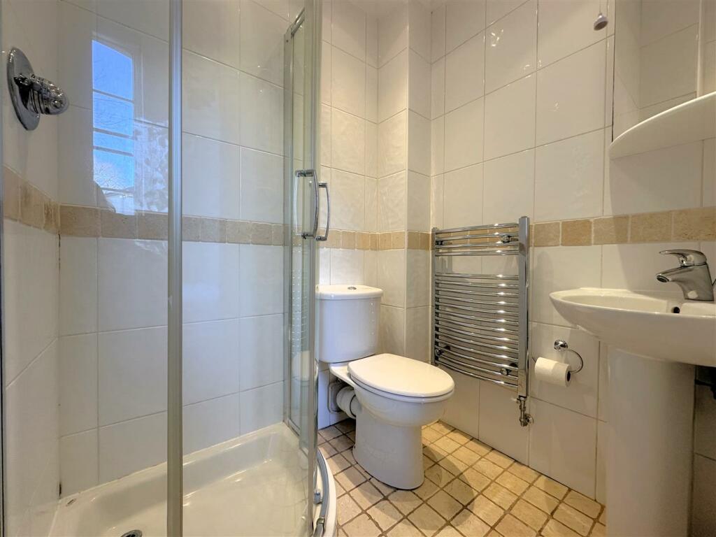 Ensuite .jpg