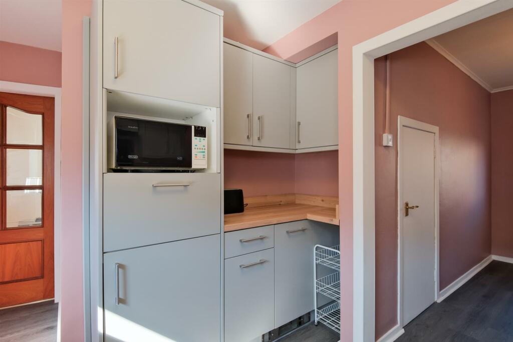 008-38 Earn Cres, Pather, Wishaw ML2 0PE.jpg