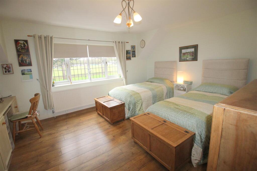 Westwood Mews, 2, bed 3 NEW.JPG