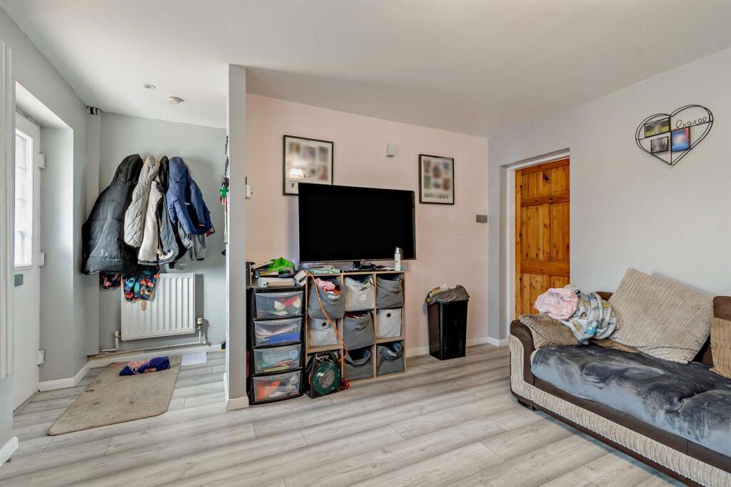 8658556-interior10-800.jpg