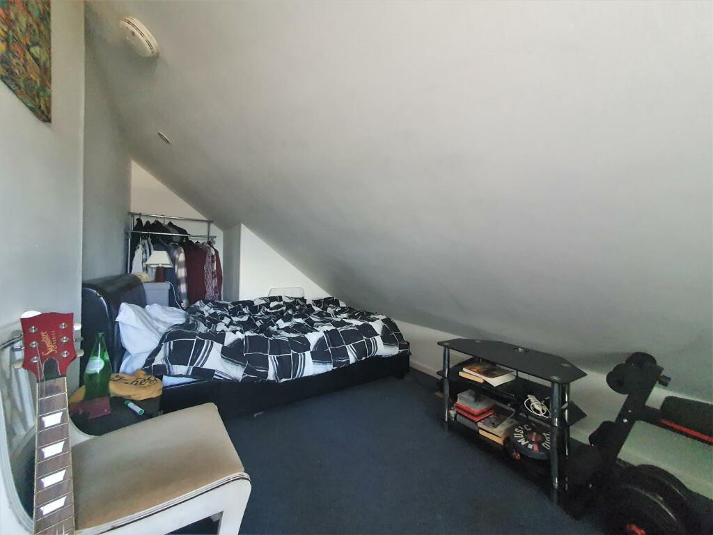 Flat 3, Bedroom