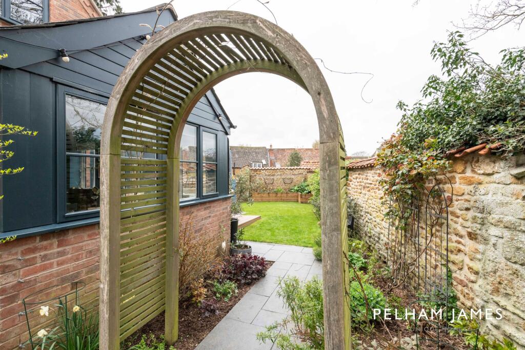 Garden, Spring Cottage, Wymondham