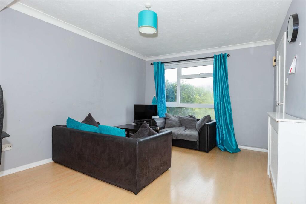 lenhurst-12.jpg