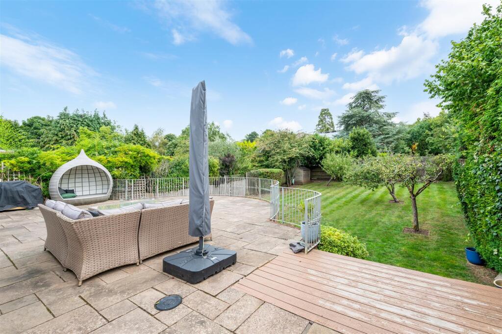 NORTH VIEW CRESCENT,  (7).jpg