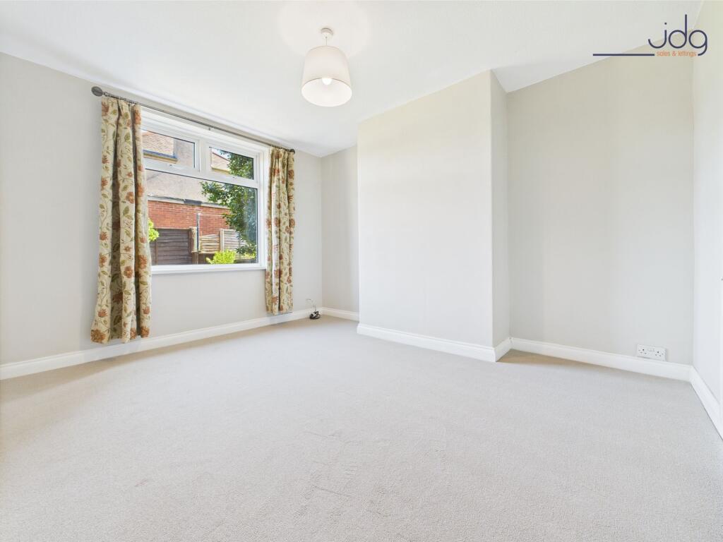 Spacious Dining Room