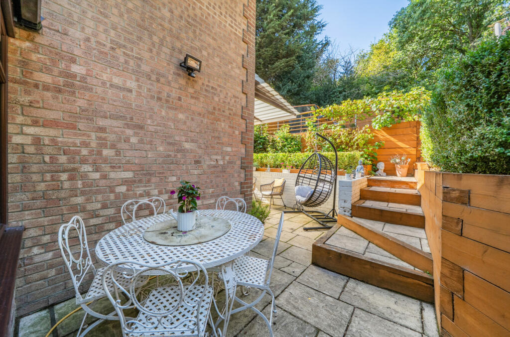 1355802-20-68cd7f...