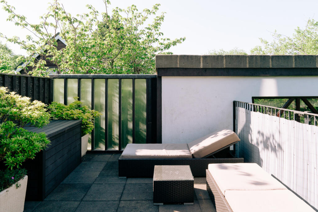 285713 - DSC08043.jpg