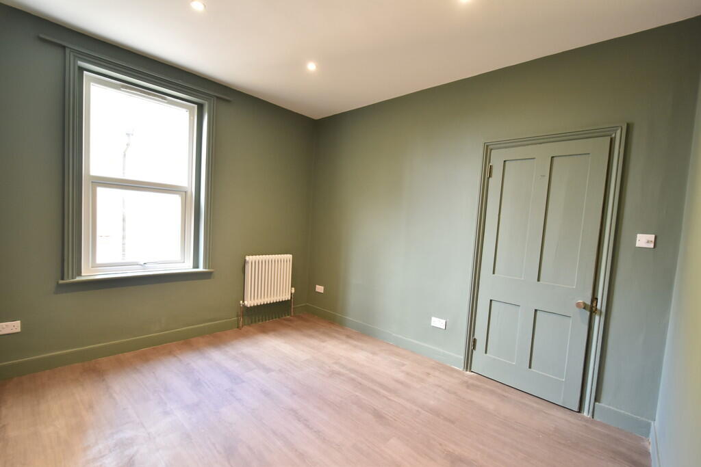 Back bedroom