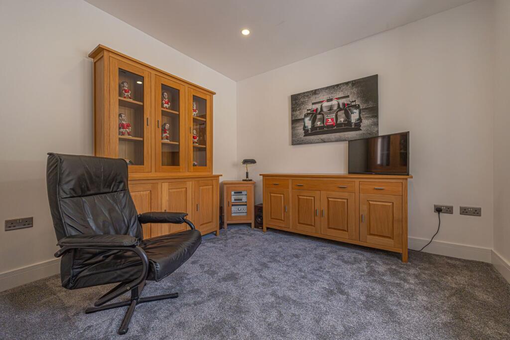 Office/Snug