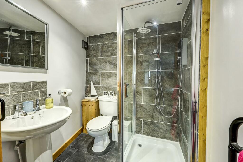 Primary Ensuite
