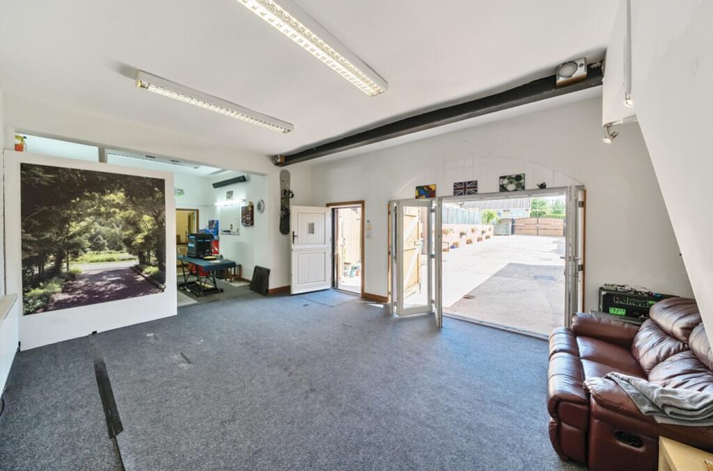 Annexe - Main Room 1