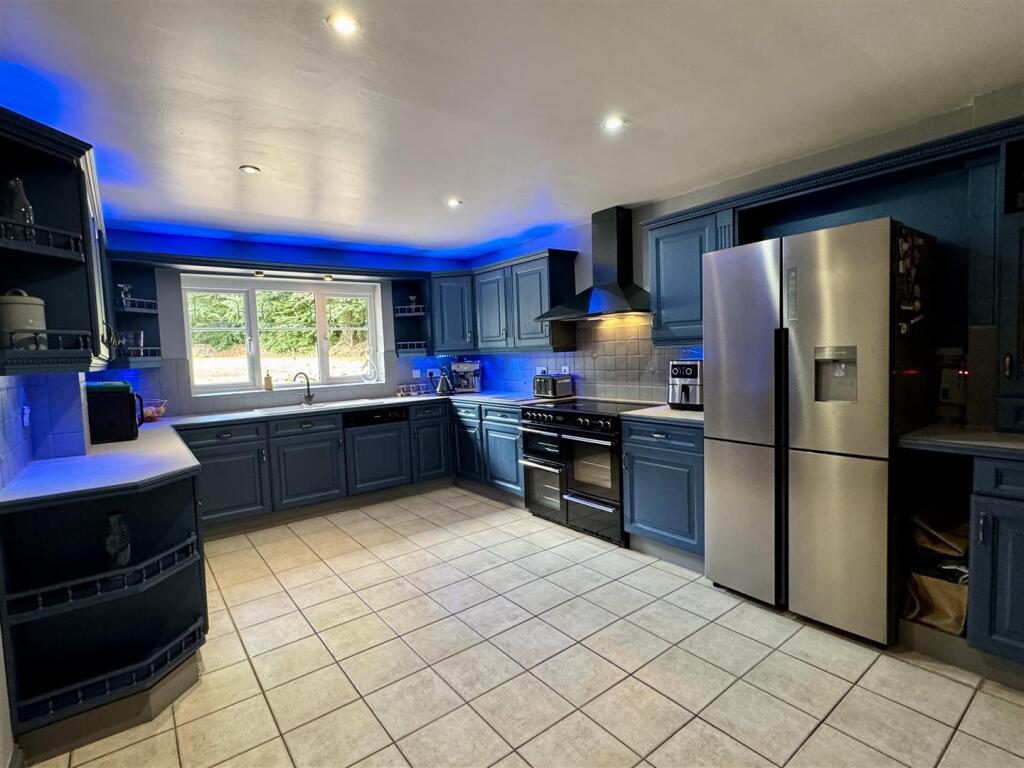 Kitchen Breakfast Room