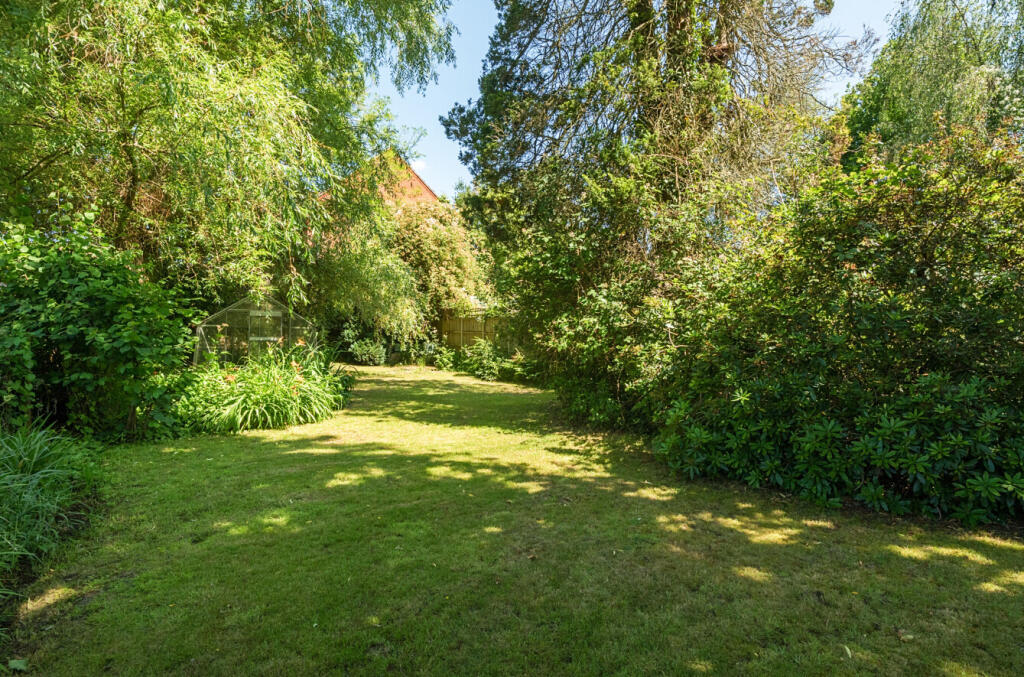 1311986-20-6852ca...