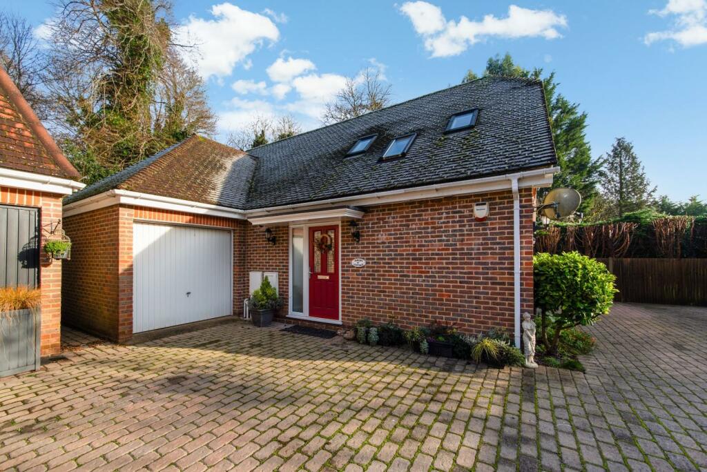 COPLEIGH DRIVE, JARDIN COTTAGE-56.jpg