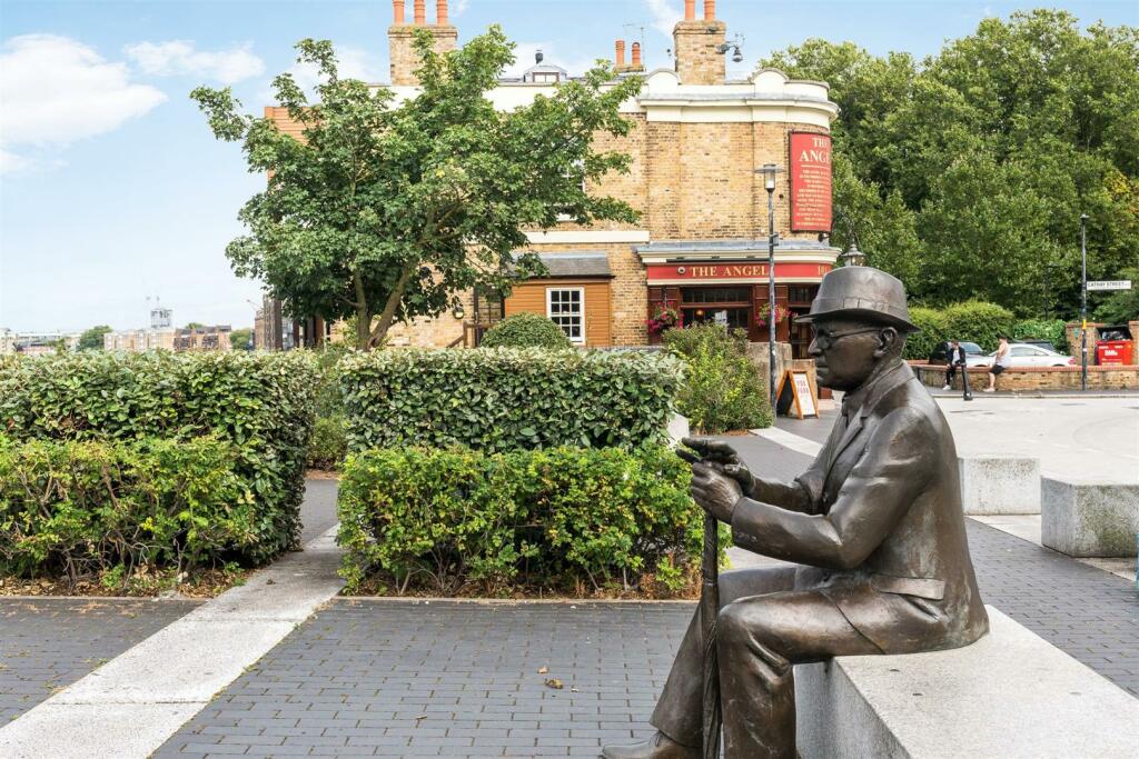 BermondseyWall.jpg