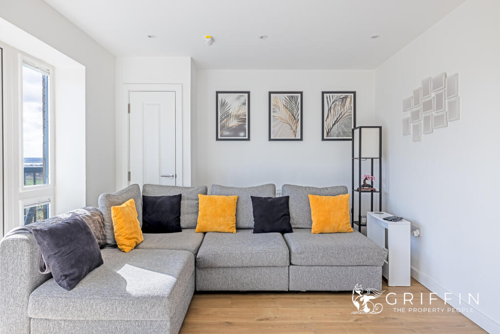 Lounge, Kitchen &amp; Dining