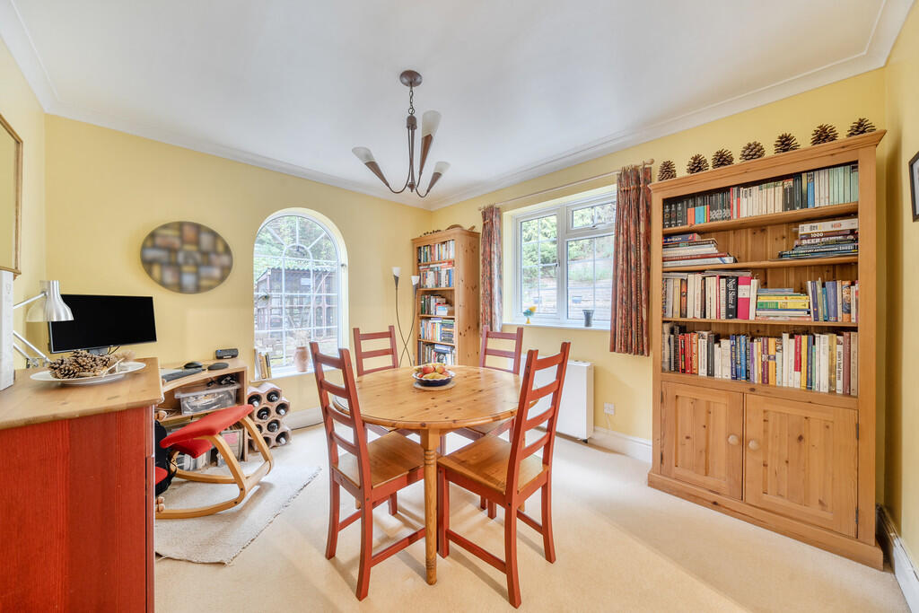 1361501-18-68e6d1...