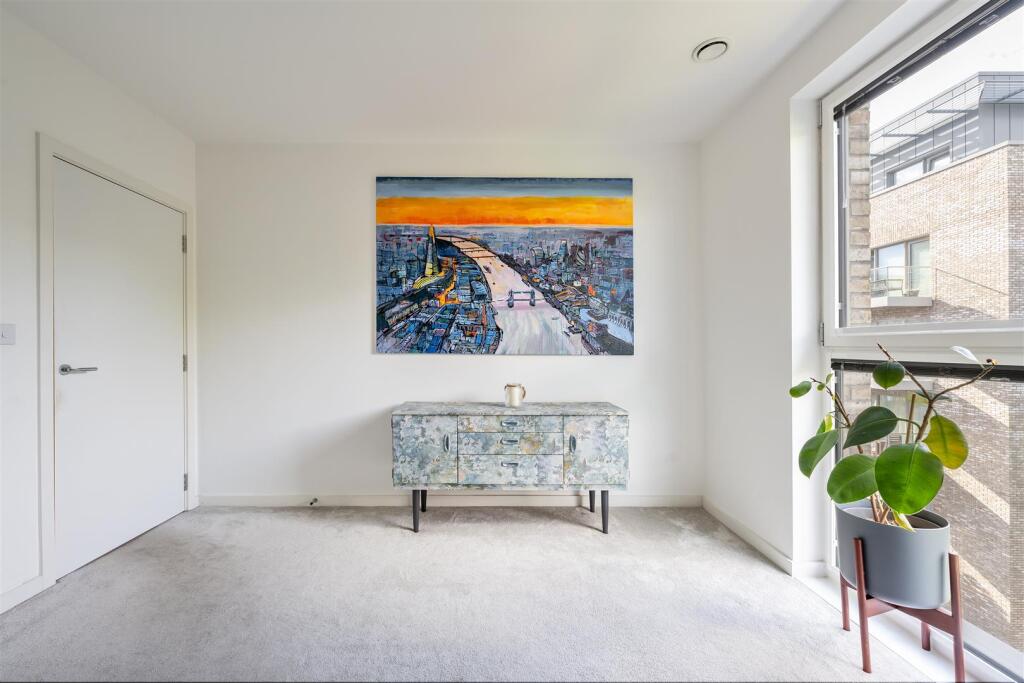 Second-Bedroom-3.jpg