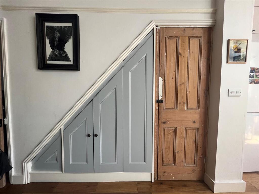 Reception Fitted Storage