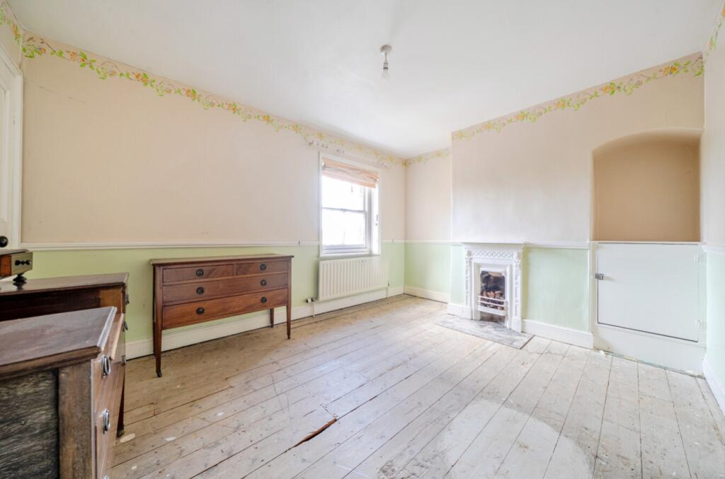 1317727-20-68669a1c186bf