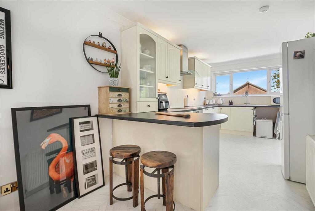 Kitchen Dining (3)