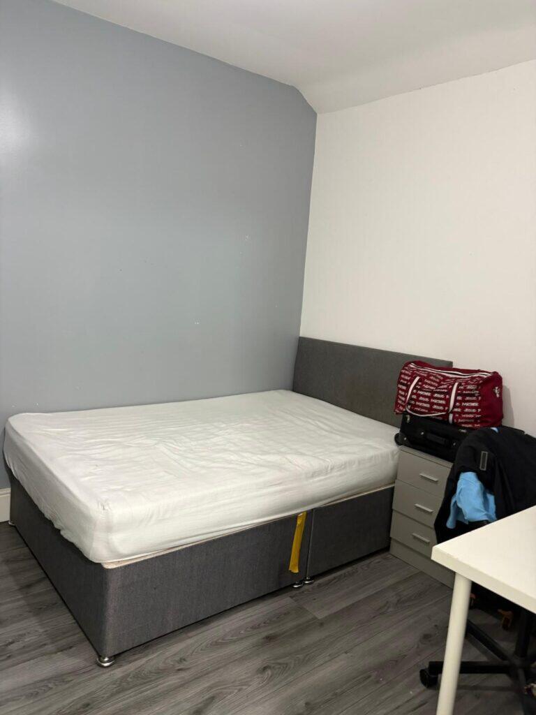 55 Morecambe Street L6 4AU