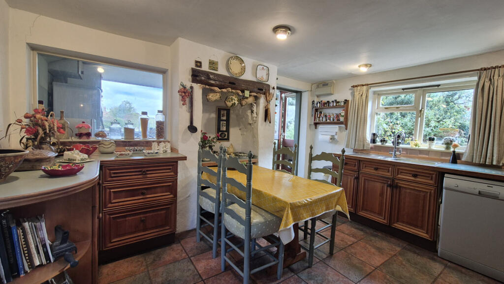 Breakfast Kitchen