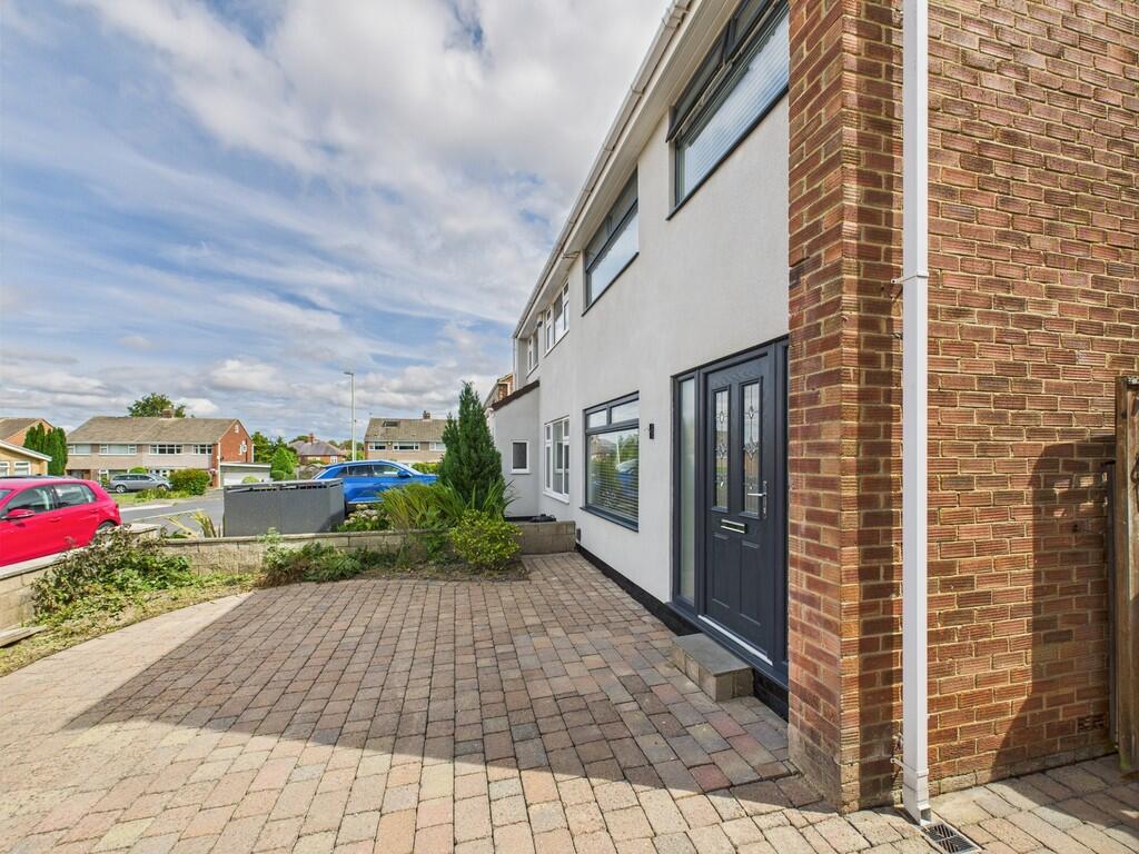 CAM01835G0-PR0275...