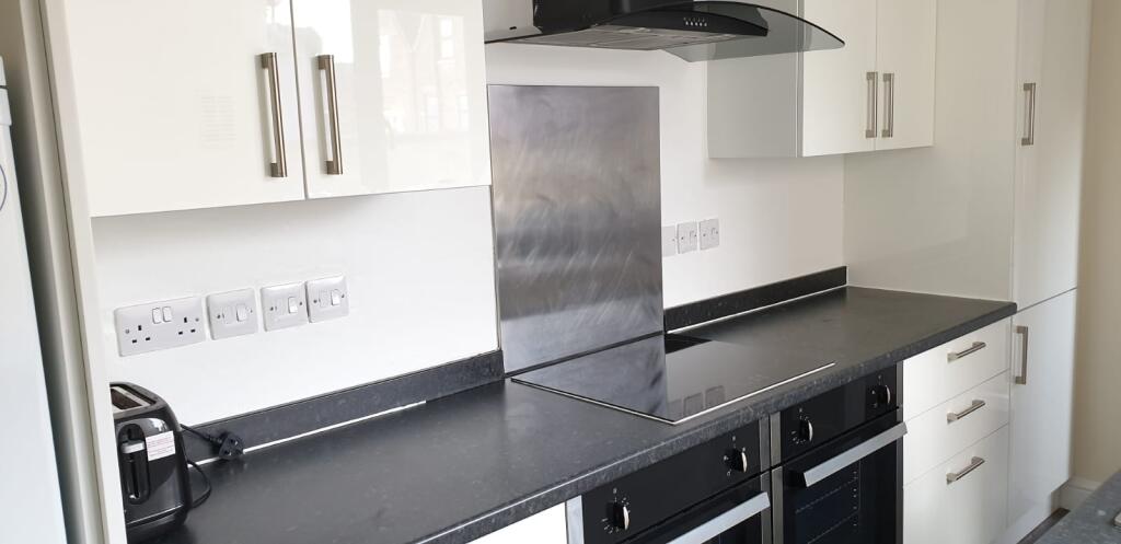 WhatsApp Image 2019-09-19 at 09.58.19-5.jpeg