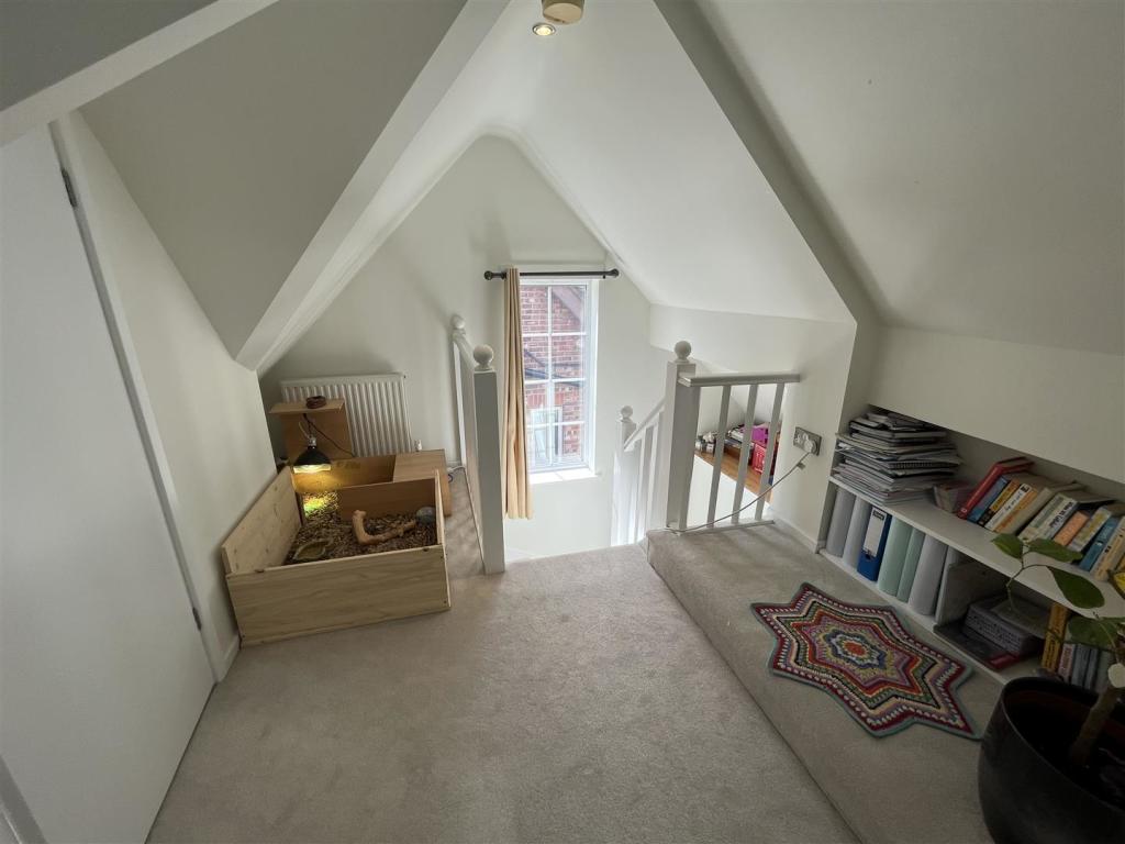 Second Floor Landing.jpg