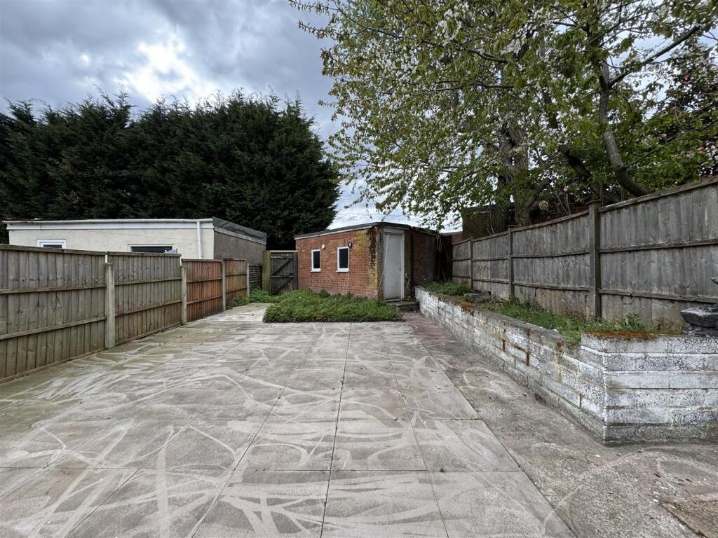 IMG_4168 (Large).JPG