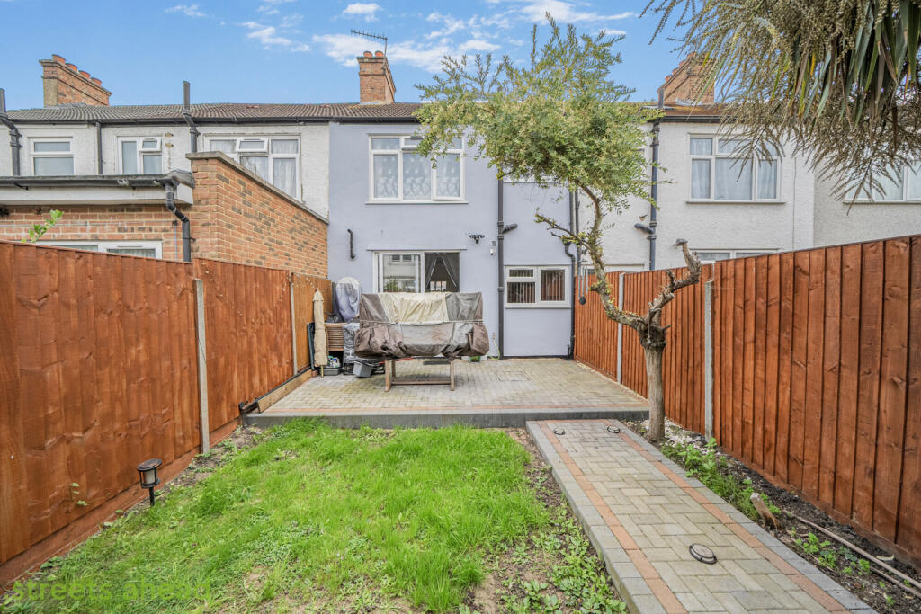 9e4742bf-44b8-41e...