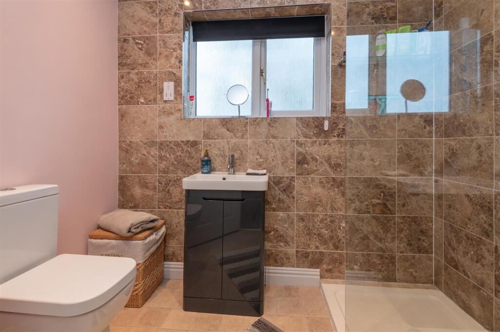 En-suite Shower Room