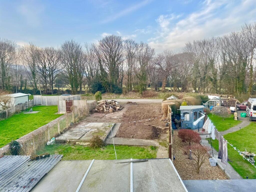 PHOTO-2025-02-17-22-11-36 (4).jpg