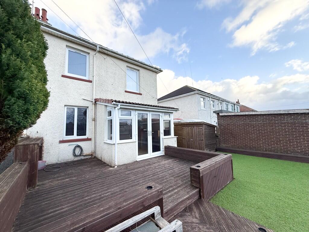 REAR DECKING