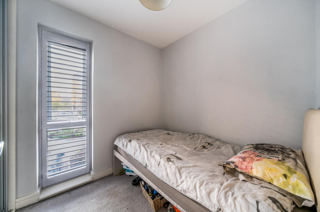 1375708-13-690b8f...