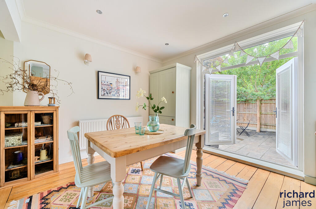 891c645c0d8b4fe3825733f46bd840bc