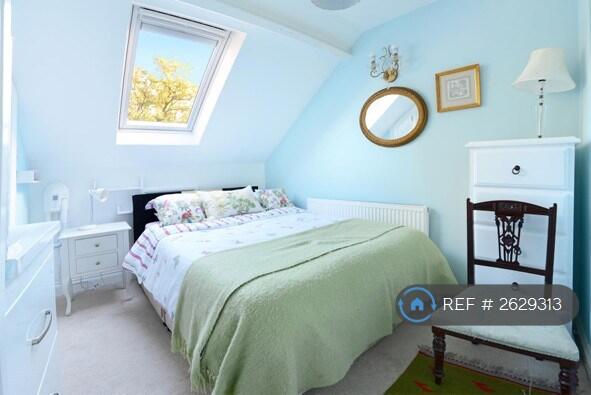 En Suite Bedroom Apt