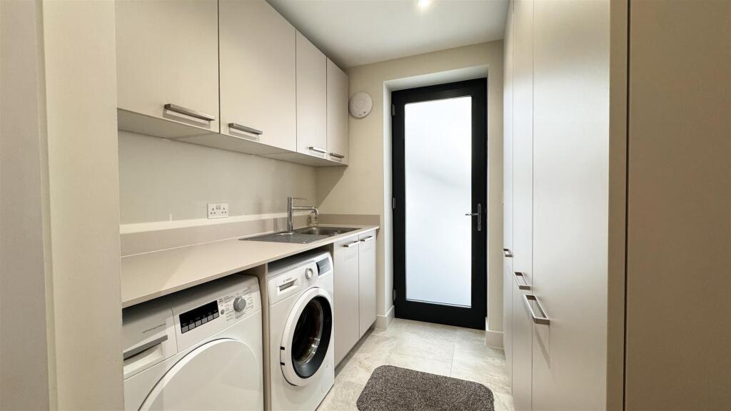 40 Clifton Road-18.jpg
