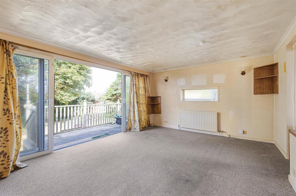 Dining room/Family Room